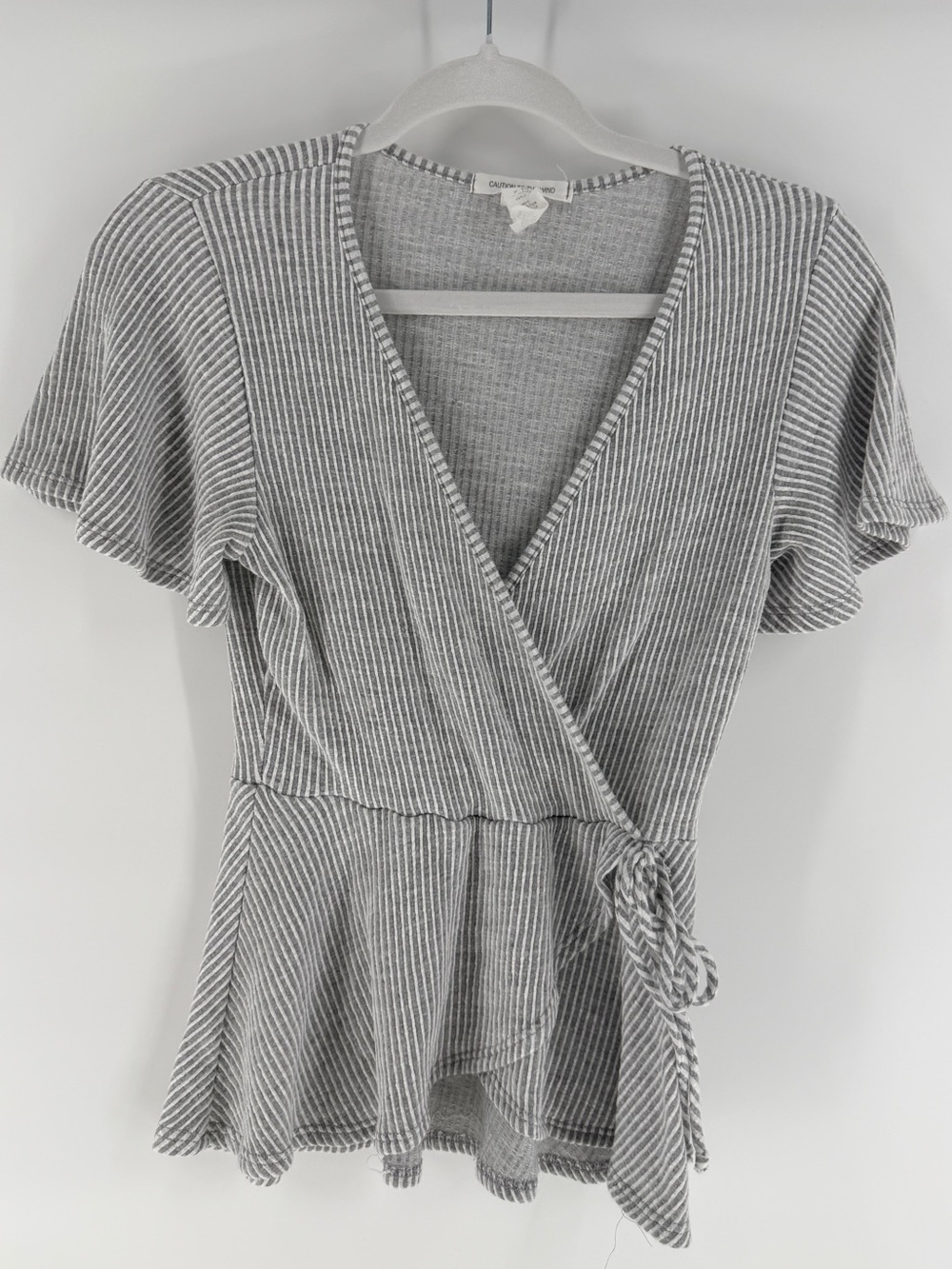 Caution to the Wind Gray Striped Wrap Peplum Flutter Sleeve Top M